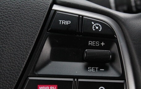 Hyundai Elantra VI рестайлинг, 2018 год, 1 395 000 рублей, 11 фотография