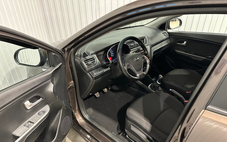 KIA Rio III рестайлинг, 2016 год, 999 000 рублей, 6 фотография