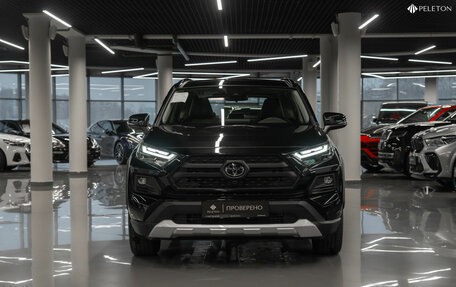 Toyota RAV4, 2025 год, 4 300 000 рублей, 3 фотография