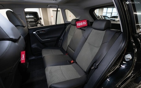 Toyota RAV4, 2025 год, 4 300 000 рублей, 13 фотография