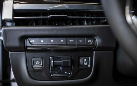 Cadillac Escalade V, 2025 год, 24 000 000 рублей, 10 фотография