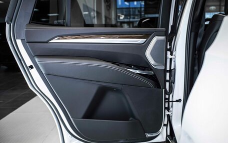 Cadillac Escalade V, 2025 год, 24 000 000 рублей, 14 фотография