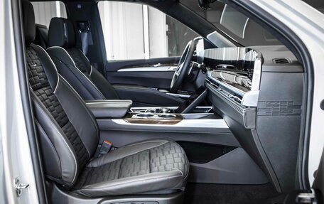 Cadillac Escalade V, 2025 год, 24 000 000 рублей, 23 фотография