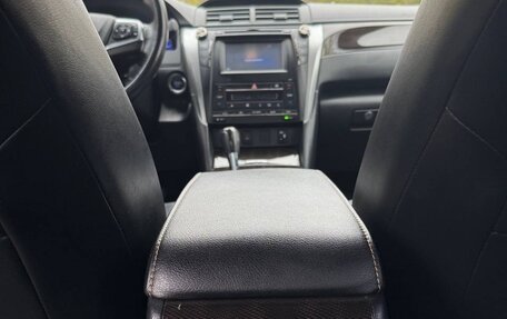 Toyota Camry, 2015 год, 2 150 000 рублей, 17 фотография