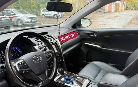 Toyota Camry, 2015 год, 2 150 000 рублей, 16 фотография