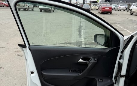 Volkswagen Polo VI (EU Market), 2018 год, 1 000 000 рублей, 10 фотография