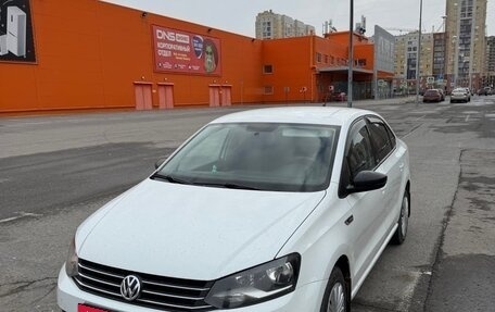 Volkswagen Polo VI (EU Market), 2018 год, 1 000 000 рублей, 2 фотография