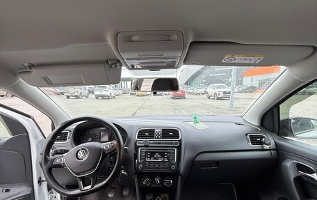 Volkswagen Polo VI (EU Market), 2018 год, 1 000 000 рублей, 8 фотография