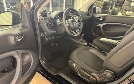 Smart Fortwo III, 2022 год, 3 630 000 рублей, 9 фотография