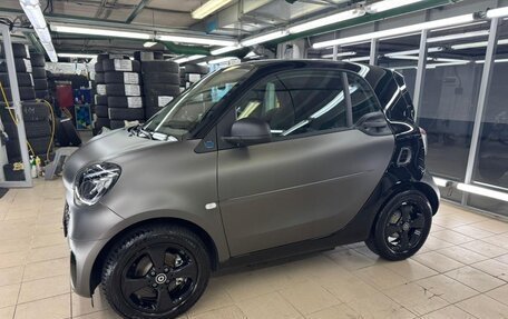 Smart Fortwo III, 2022 год, 3 630 000 рублей, 6 фотография