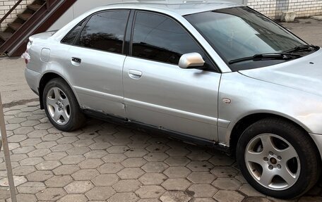 Audi A4, 1999 год, 250 000 рублей, 9 фотография