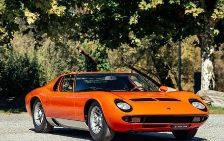 Lamborghini Miura, 1967 год, 280 000 000 рублей, 3 фотография