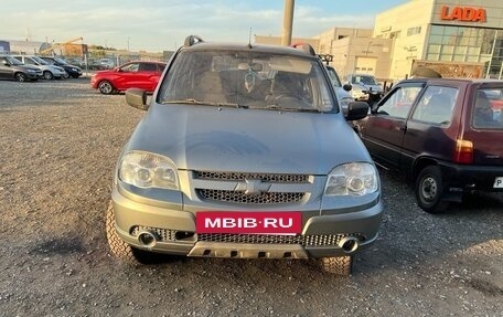 Chevrolet Niva I рестайлинг, 2012 год, 600 000 рублей, 4 фотография