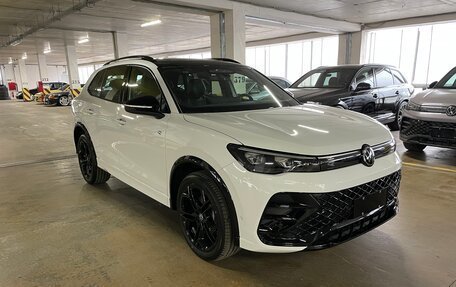 Volkswagen Tiguan, 2025 год, 5 090 000 рублей, 2 фотография
