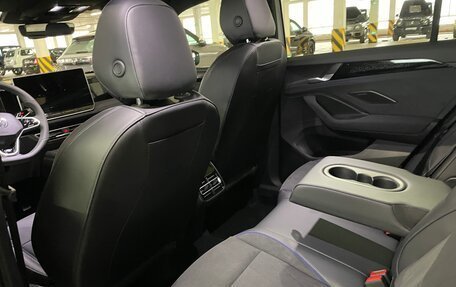 Volkswagen Tiguan, 2025 год, 5 090 000 рублей, 7 фотография