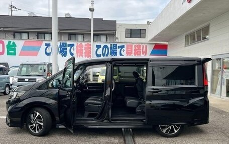 Honda Stepwgn IV, 2021 год, 1 960 222 рублей, 11 фотография