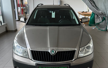 Skoda Octavia, 2011 год, 937 000 рублей, 2 фотография
