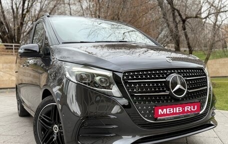 Mercedes-Benz V-Класс, 2024 год, 13 800 000 рублей, 1 фотография