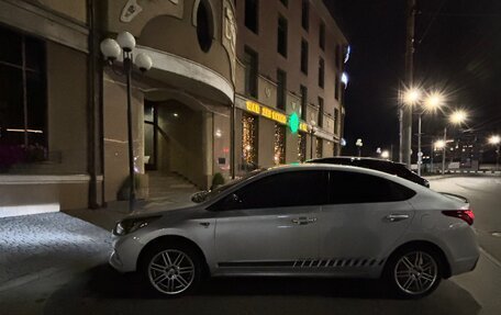 Hyundai Solaris II рестайлинг, 2019 год, 1 200 000 рублей, 1 фотография