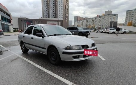 Mitsubishi Carisma I, 2003 год, 300 000 рублей, 2 фотография