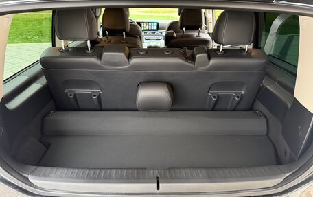 Mercedes-Benz V-Класс, 2024 год, 13 800 000 рублей, 20 фотография