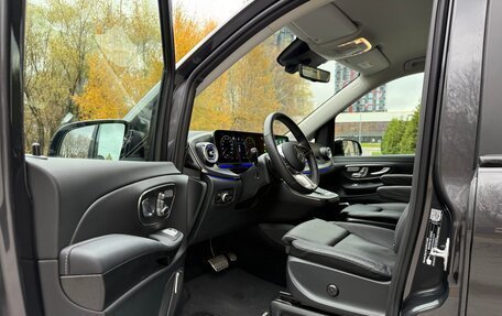 Mercedes-Benz V-Класс, 2024 год, 13 800 000 рублей, 27 фотография