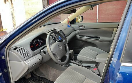 Toyota Camry V40, 2005 год, 670 000 рублей, 9 фотография