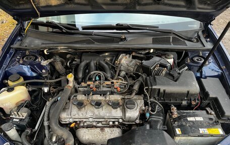 Toyota Camry V40, 2005 год, 670 000 рублей, 10 фотография