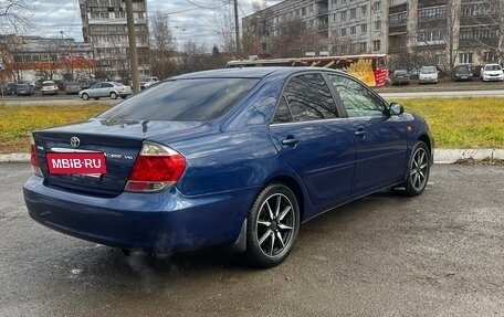 Toyota Camry V40, 2005 год, 670 000 рублей, 4 фотография