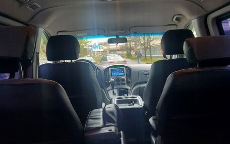 Hyundai Grand Starex Grand Starex I рестайлинг 2, 2011 год, 1 500 000 рублей, 13 фотография