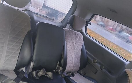 Hyundai Grand Starex Grand Starex I рестайлинг 2, 2011 год, 1 500 000 рублей, 14 фотография