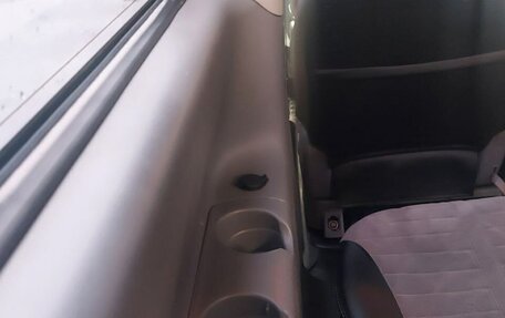 Hyundai Grand Starex Grand Starex I рестайлинг 2, 2011 год, 1 500 000 рублей, 16 фотография