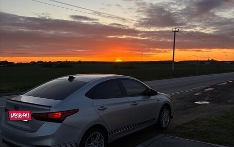Hyundai Solaris II рестайлинг, 2019 год, 1 200 000 рублей, 5 фотография
