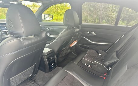 BMW 3 серия, 2021 год, 4 000 000 рублей, 16 фотография