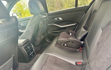 BMW 3 серия, 2021 год, 4 000 000 рублей, 20 фотография