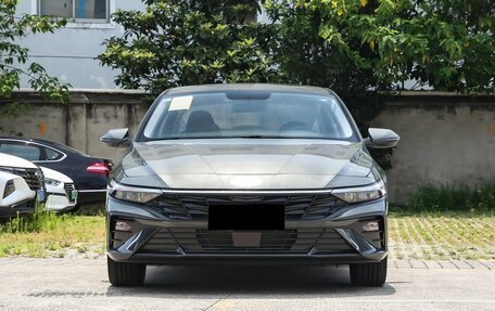 Hyundai Elantra, 2025 год, 2 130 000 рублей, 2 фотография