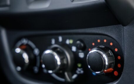 Renault Duster I рестайлинг, 2015 год, 1 098 000 рублей, 25 фотография