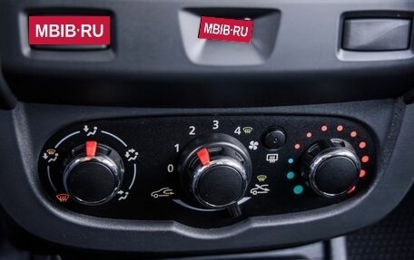 Renault Duster I рестайлинг, 2015 год, 1 098 000 рублей, 26 фотография