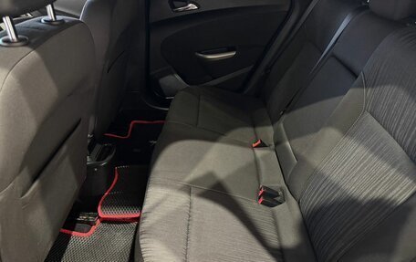 Opel Astra J, 2011 год, 649 900 рублей, 10 фотография