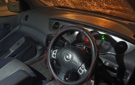 Daihatsu YRV I, 2001 год, 180 000 рублей, 2 фотография