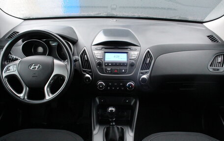 Hyundai ix35 I рестайлинг, 2014 год, 1 350 000 рублей, 9 фотография