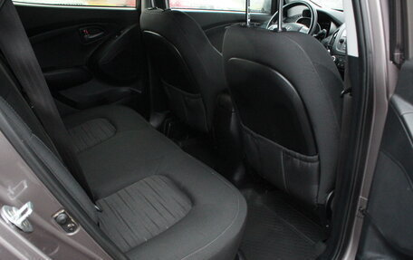 Hyundai ix35 I рестайлинг, 2014 год, 1 350 000 рублей, 23 фотография