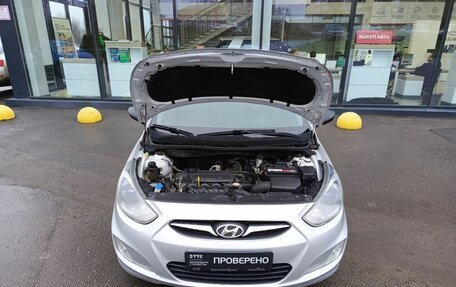 Hyundai Solaris II рестайлинг, 2011 год, 598 900 рублей, 11 фотография