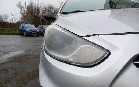 Hyundai Solaris II рестайлинг, 2011 год, 598 900 рублей, 21 фотография