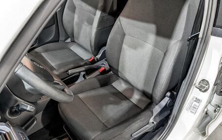 Skoda Rapid I, 2019 год, 900 000 рублей, 19 фотография