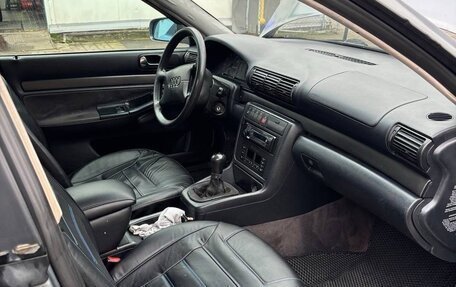 Audi A4, 1996 год, 240 000 рублей, 9 фотография