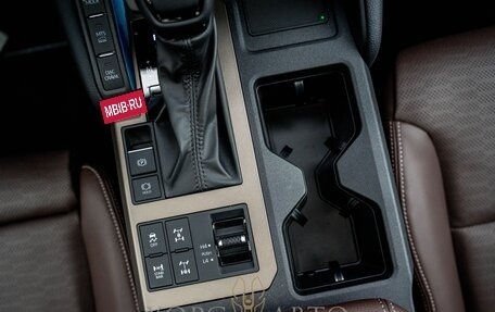 Toyota Land Cruiser Prado, 2025 год, 9 700 000 рублей, 26 фотография