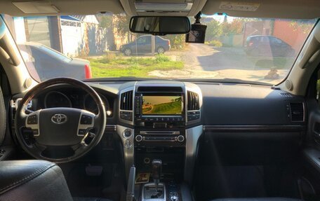 Toyota Land Cruiser 200, 2013 год, 4 050 000 рублей, 9 фотография