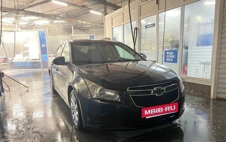 Chevrolet Cruze II, 2011 год, 480 000 рублей, 5 фотография