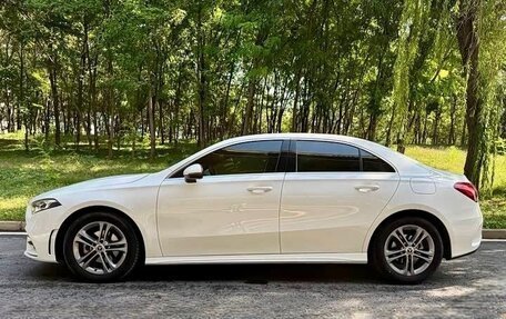 Mercedes-Benz A-Класс, 2022 год, 2 080 000 рублей, 4 фотография